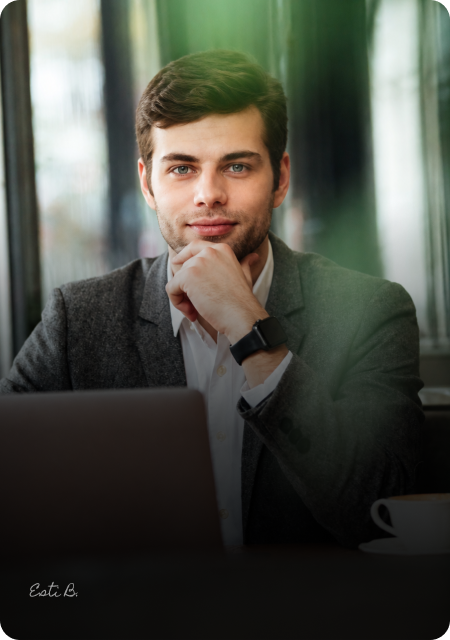 Digital marketing consultant using Filmora